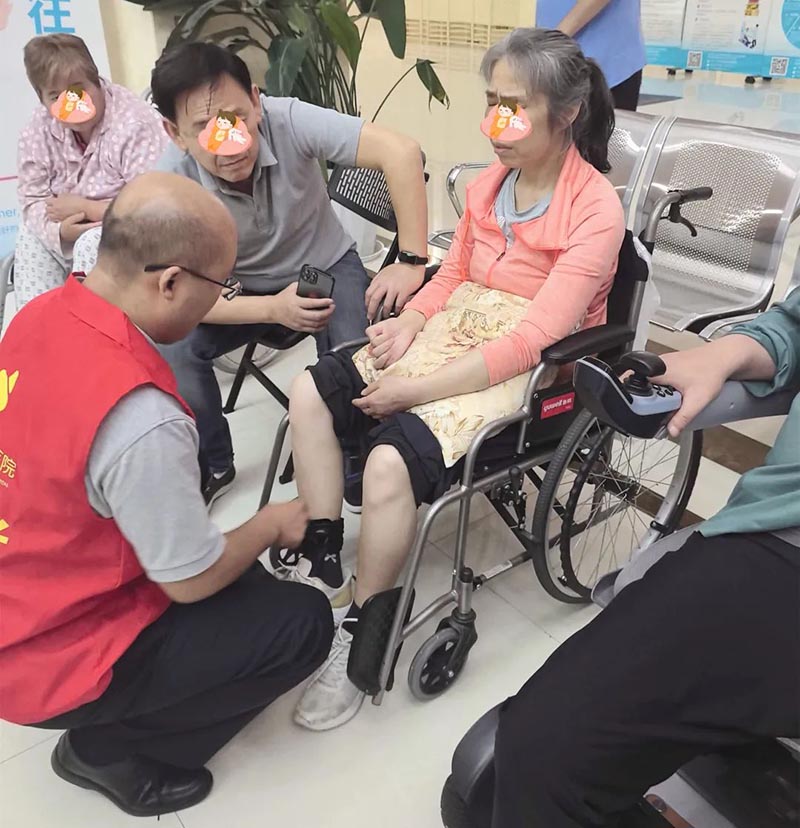 武汉顾连康复医院开启红色领航·健康同行科普夜讲堂系列活动